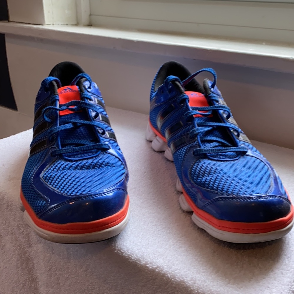 Men’s 13 Adidas sneakers.